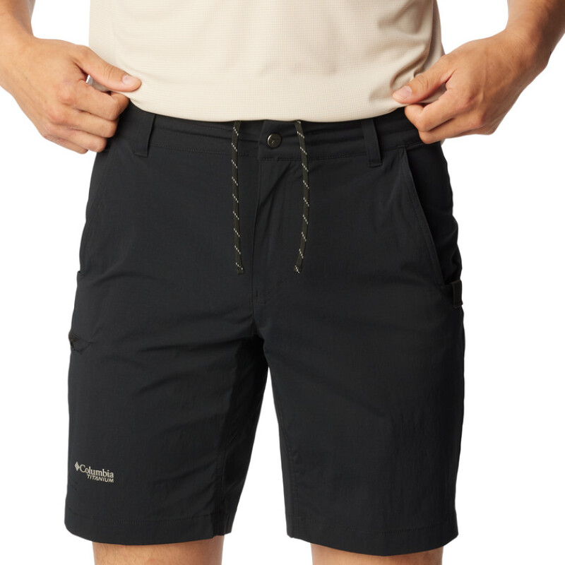 Short Wanoga™ Lightweight Hombre BLACK