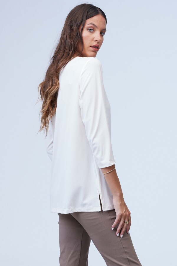 Blusa Tachas CRUDO