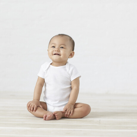 Pack x5 bodies manga corta blancos Pack x5 bodies manga corta blancos