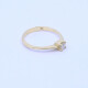 Anillo solitario oro 18k y brillante engarce 4 puntas. Anillo solitario oro 18k y brillante engarce 4 puntas.