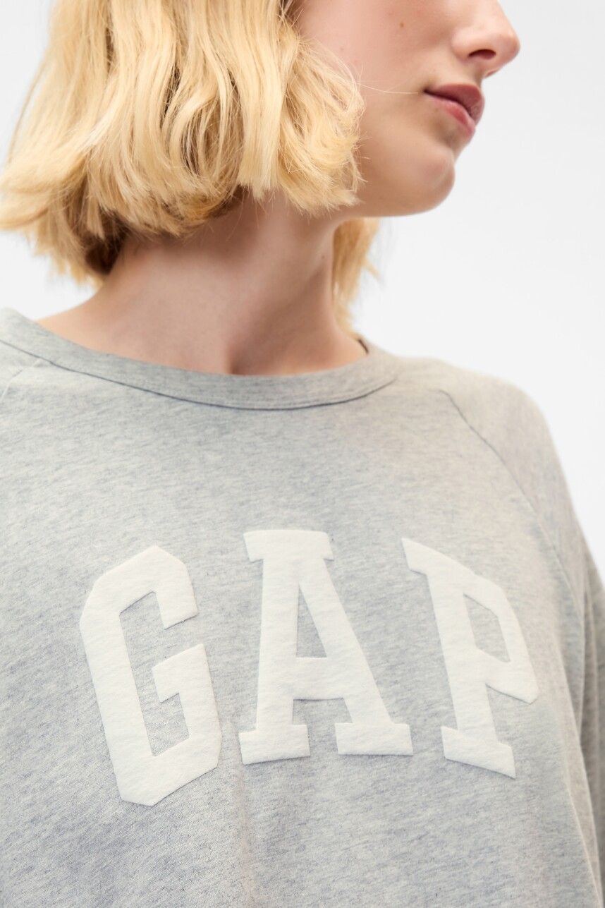 Remera Logo Gap Manga Larga Mujer Light Heather Grey B08