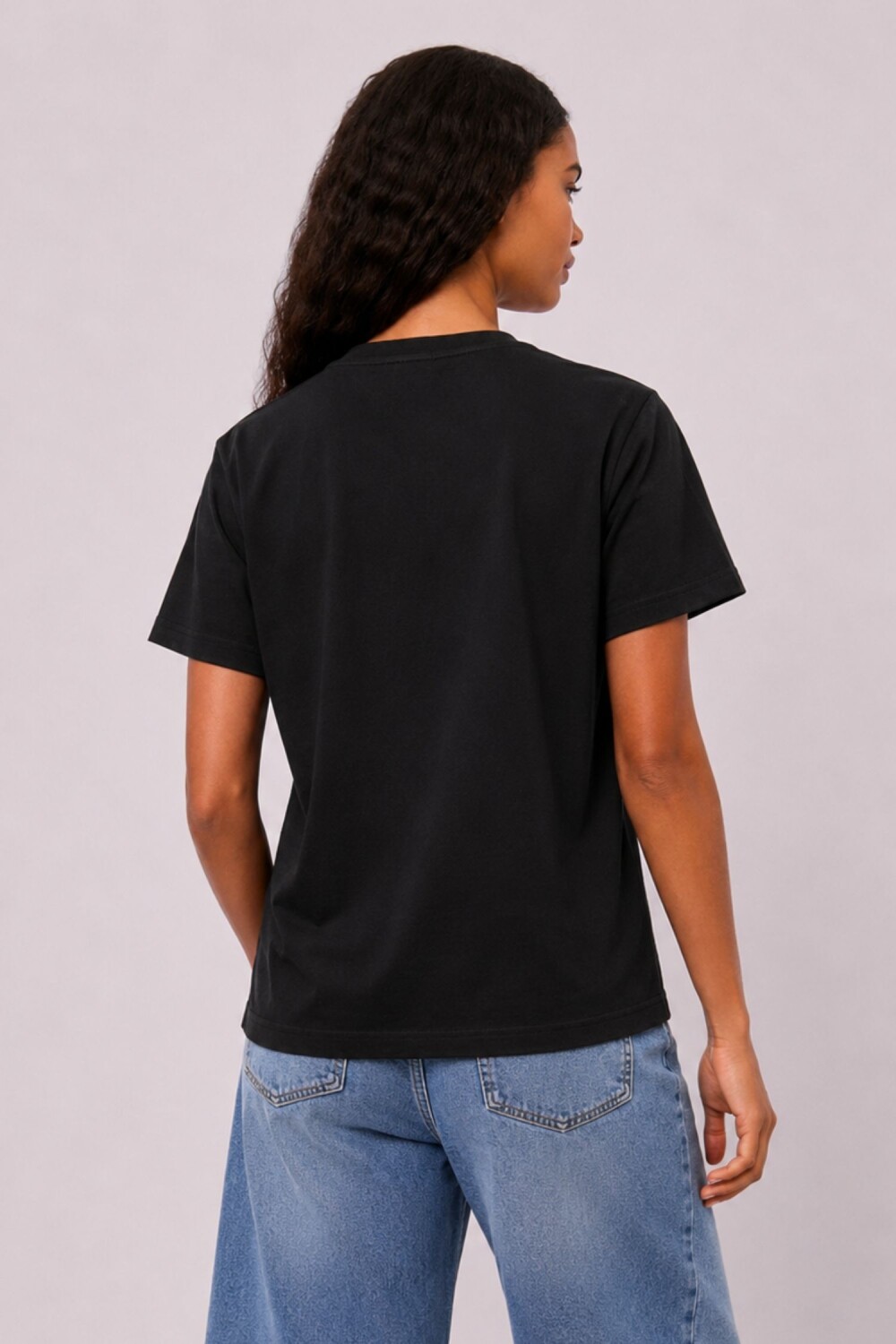Remera Kalae Negro