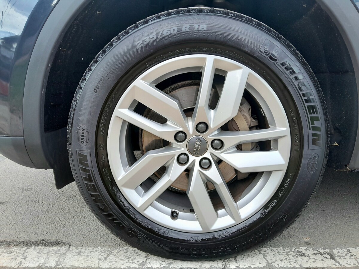 Audi Q5 2.0 Premium TFSI Quattro AT | Permuta / Financia Audi Q5 2.0 Premium TFSI Quattro AT | Permuta / Financia