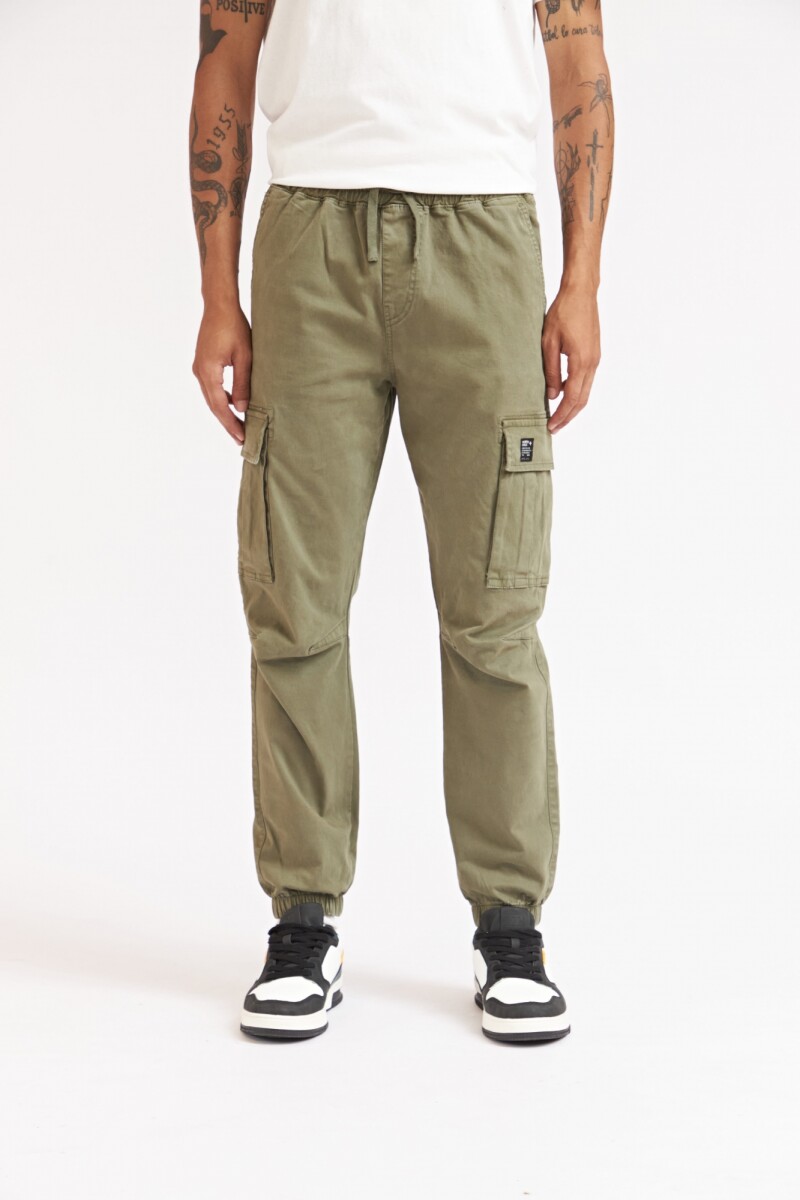 PANTALON CARGO SALTA - VERDE MILITAR 