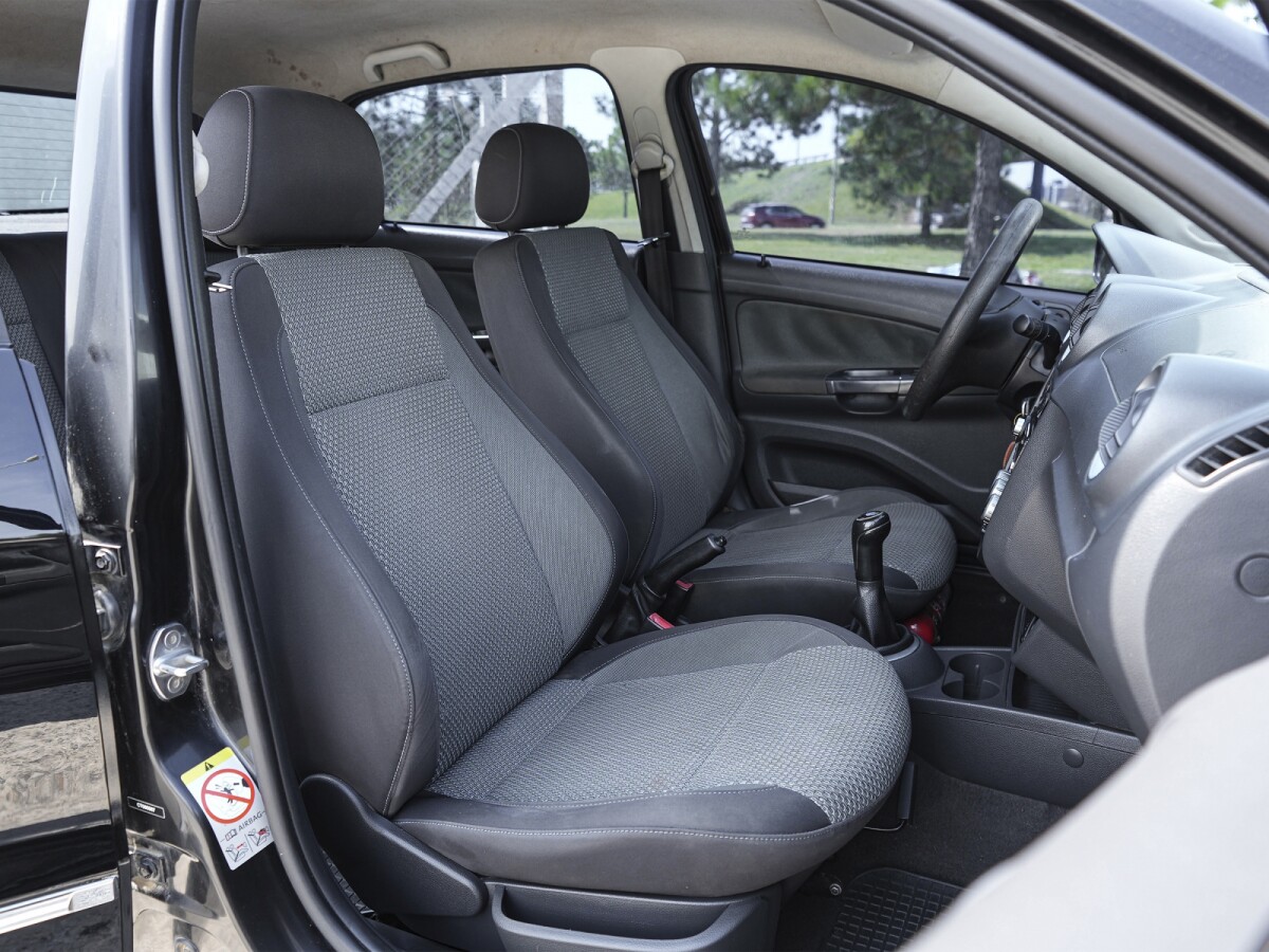 Volkswagen Gol Trendline 1.6 Extra full 2011 Volkswagen Gol Trendline 1.6 Extra full 2011