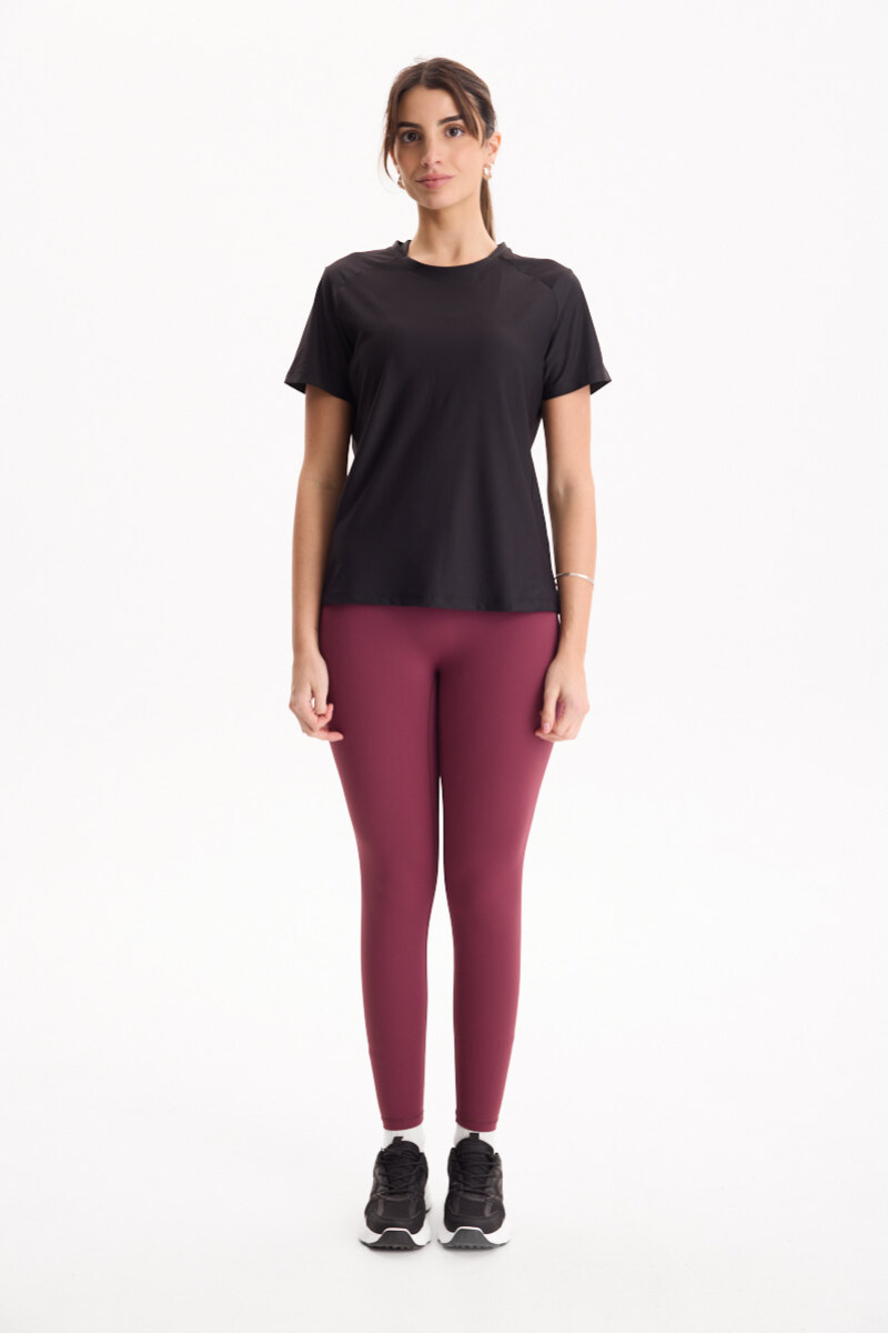 Remera Deportiva Bliss Negro