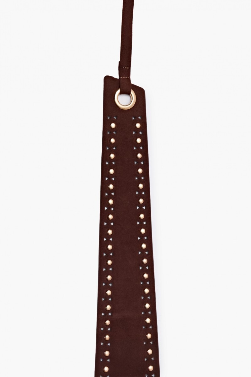 Faja de suede con tachas - tostado 