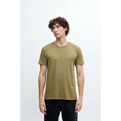 Remera Abdul Pistacho