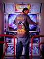 REMERA MICKEY NEXT LEVEL GRIS OSCURO
