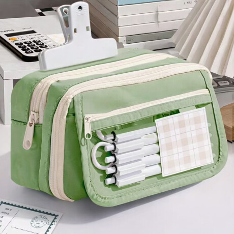 Cartuchera con divisiones y visor 12x22x9cm Verde