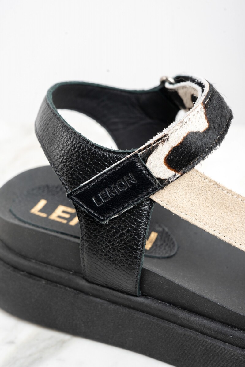 Sandalia Cuero Combinada Negro