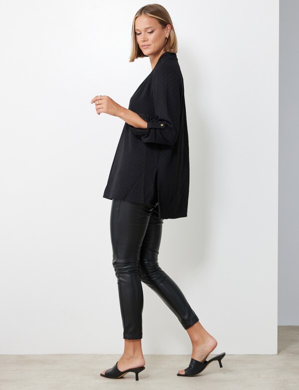 Blusa Escote V NEGRO