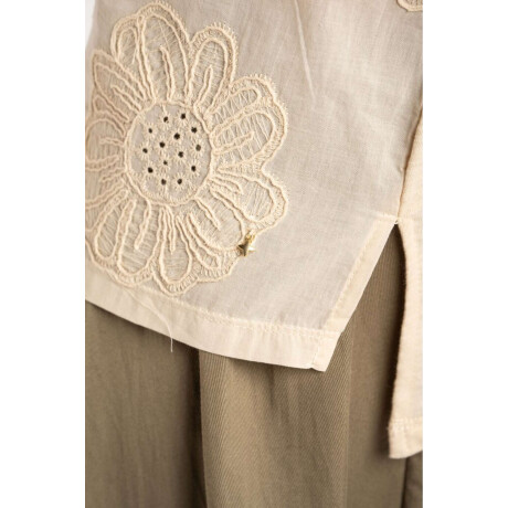 Remera Bordada Alodon Flame Beige
