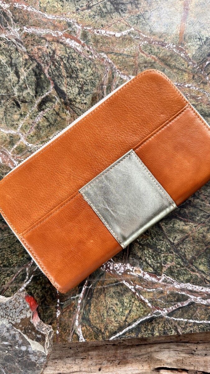 Leather Wallet - Dorado 