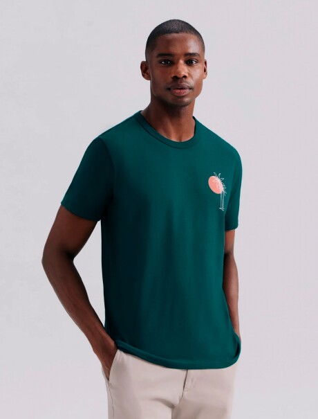 CAMISETA CON ESTAMPA MODELO REGULAR VERDE