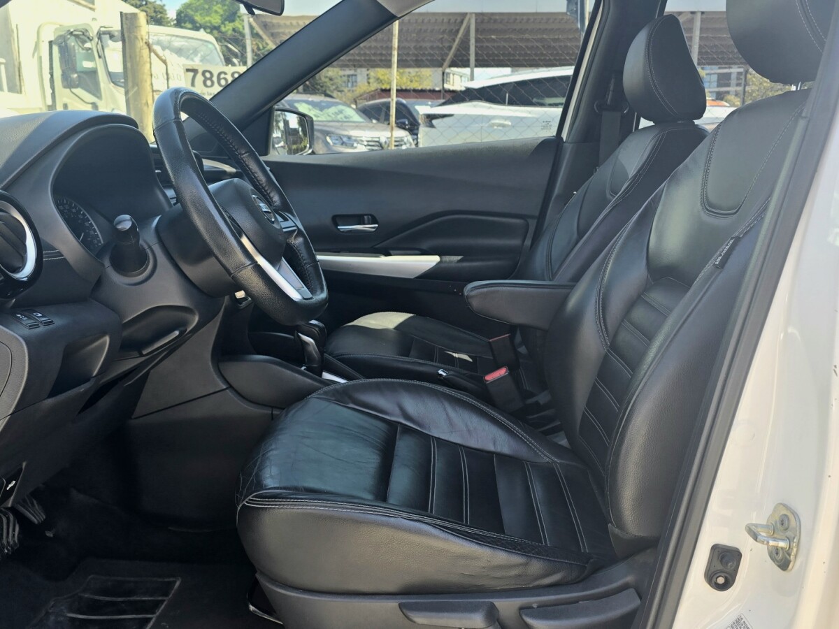 Nissan Kicks Exclusive EXCELENTE ESTADO | Permuta / Financia Nissan Kicks Exclusive EXCELENTE ESTADO | Permuta / Financia