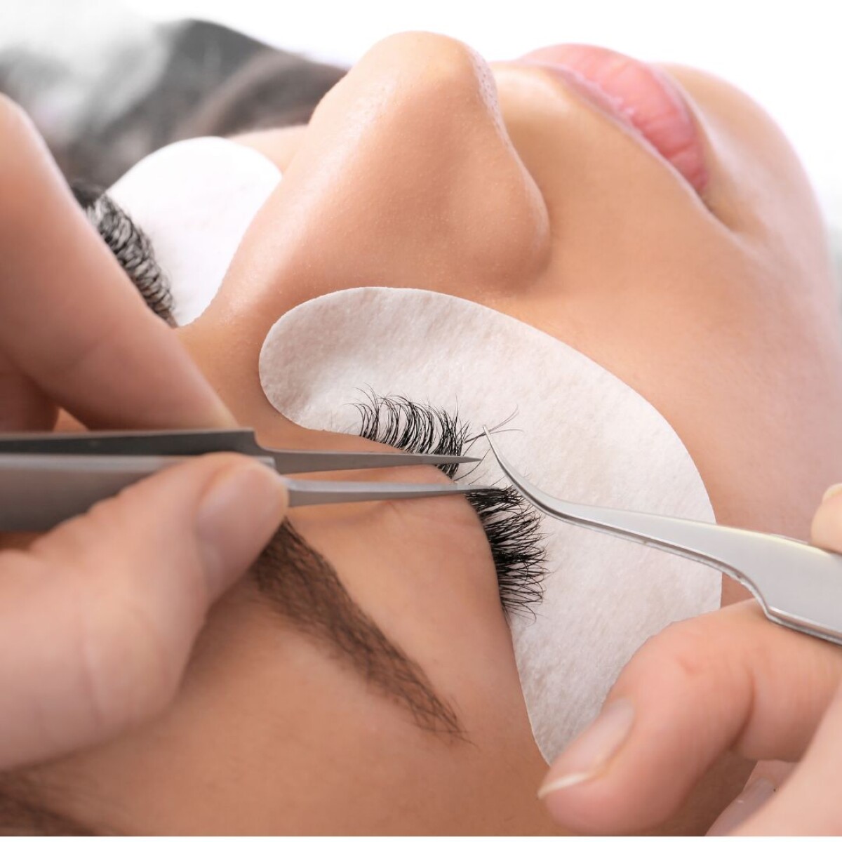 Colocación de Pestañas pelo a pelo 