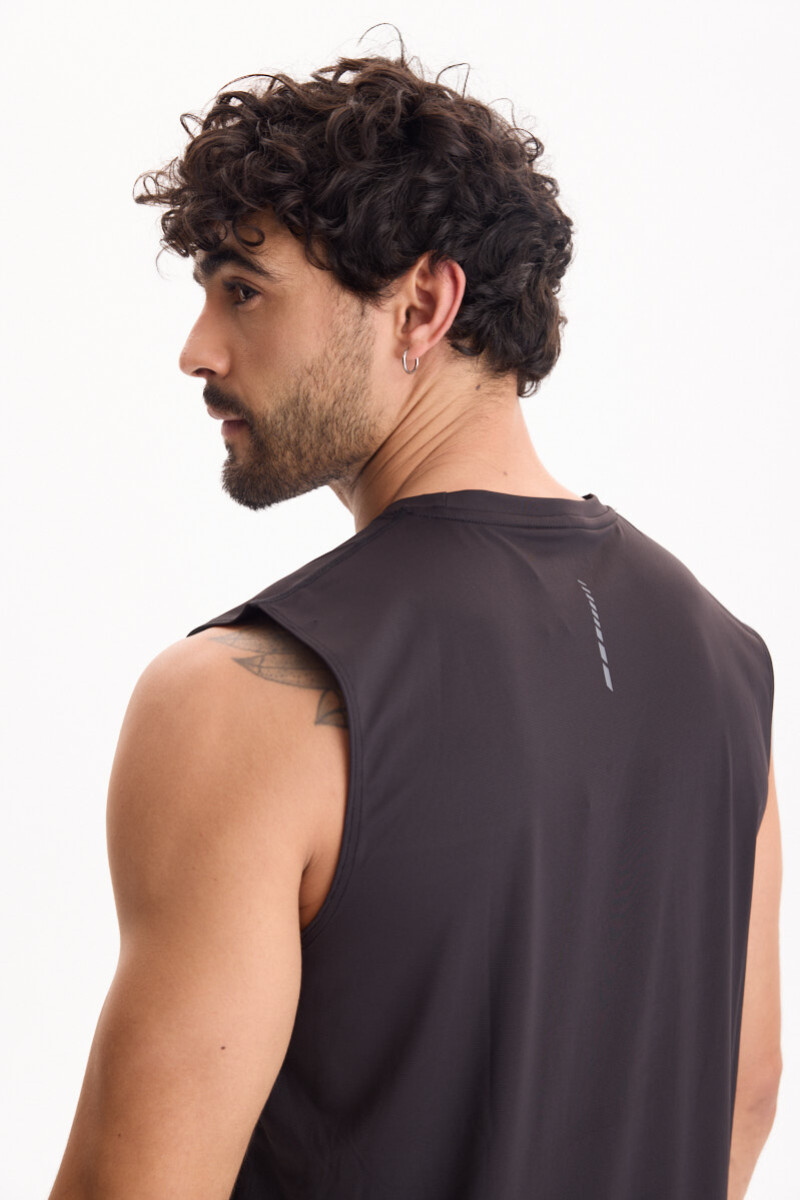 Remera Spirit Negro