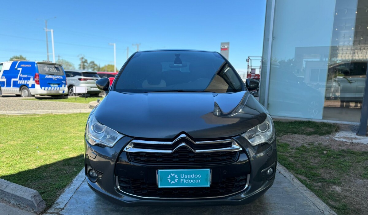 Citroen DS4 1,6 AT N2 - 2014 Citroen DS4 1,6 AT N2 - 2014