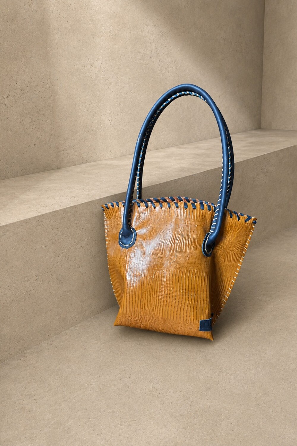 Medium All Season Bag Camel / Azul