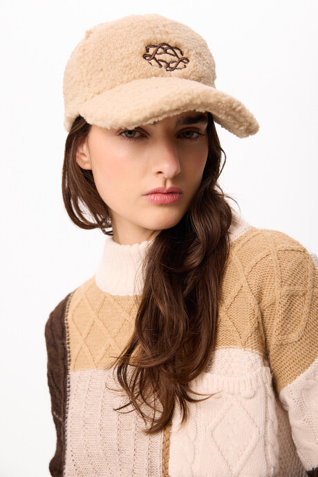 Gorro Fluffy Crudo