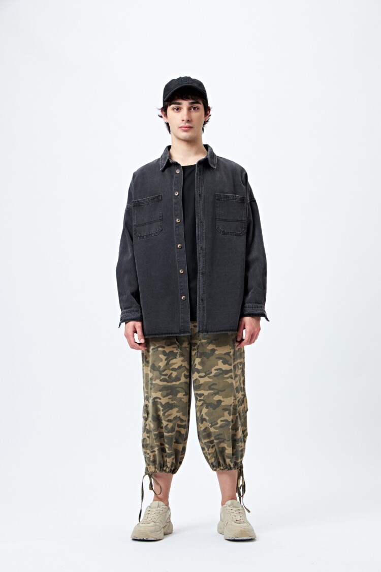 BERMUDA SKATER PRINT Verde Militar