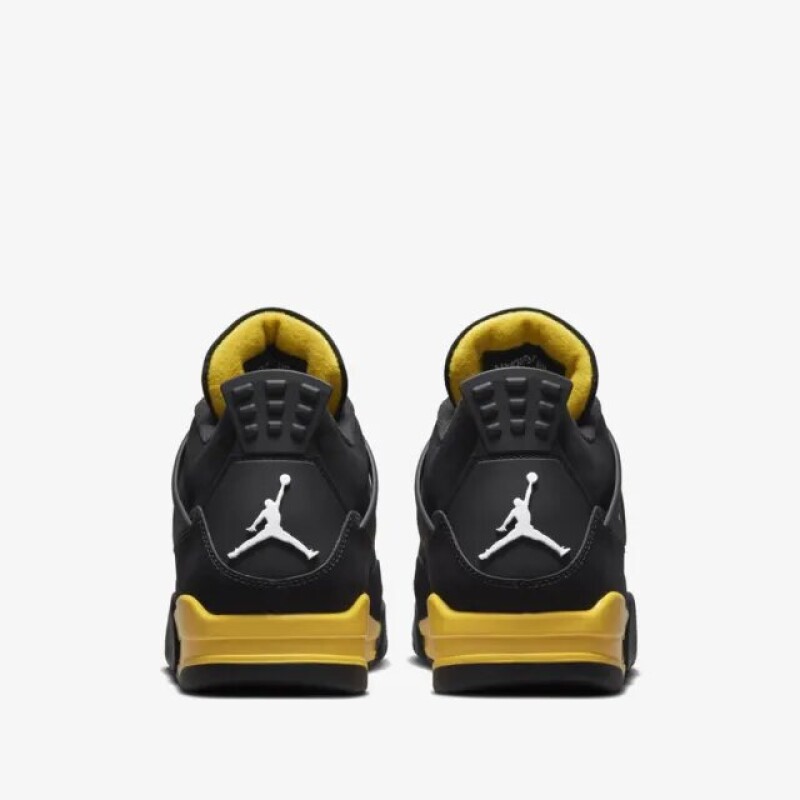 NIKE AIR JORDAN 4 RETRO NIKE AIR JORDAN 4 RETRO