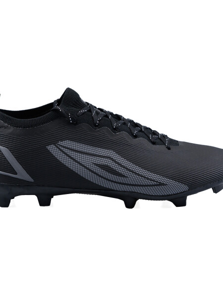 Calzado Velocita II HG Umbro Hombre Negro