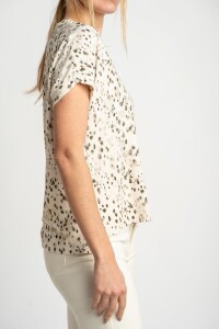 Remera Estampa Nácar