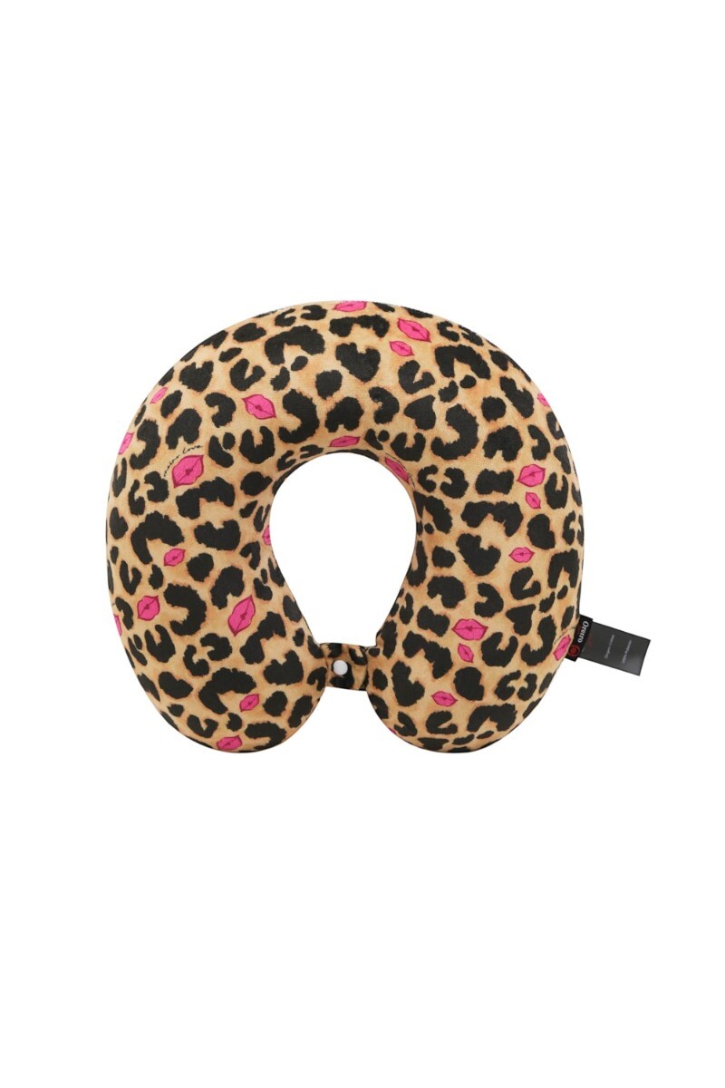 Set Almohada y Mascara Oreiro Fuccia