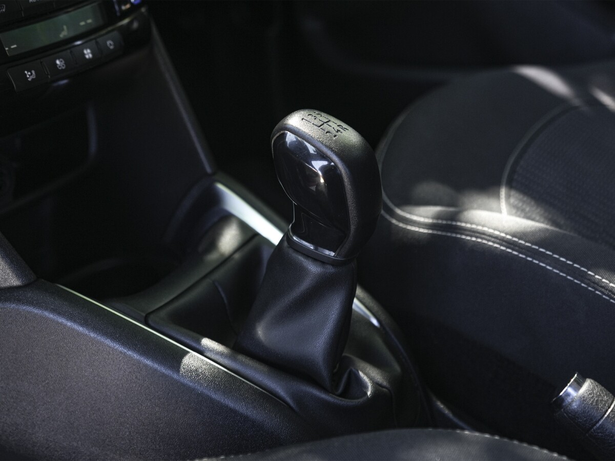 Peugeot 208 Active 1.2 Extra Full | Permuta / Financia Peugeot 208 Active 1.2 Extra Full | Permuta / Financia