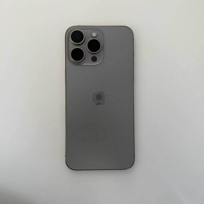 iPhone 15 Pro Max 256GB - Natural Titanium iPhone 15 Pro Max 256GB - Natural Titanium