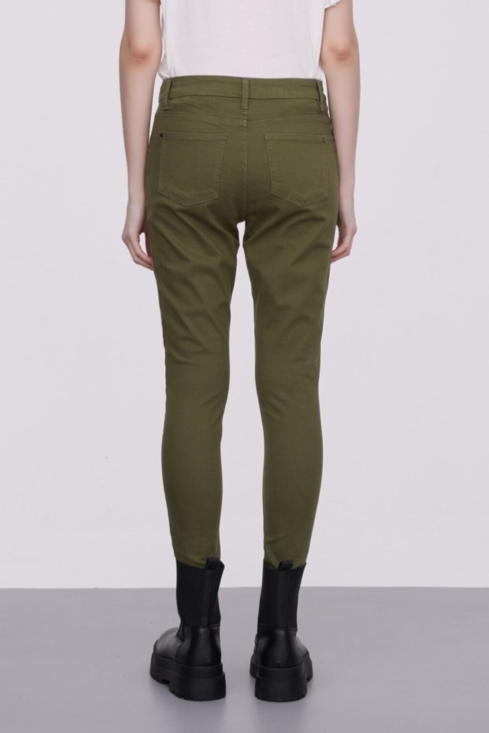 Pantalon Bardot Verde Oliva Oscuro