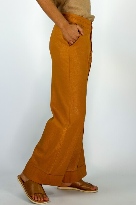 PANTALON METALIZADO CARMELO Camel