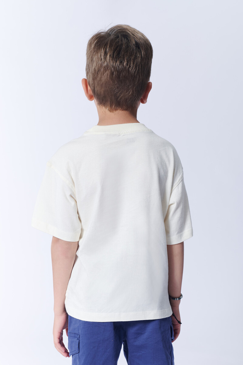 Remera Oversize Bolsillo Blanco