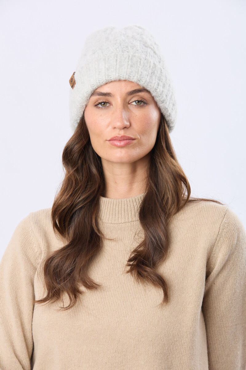 GORRO TEJIDO - Gris Claro 