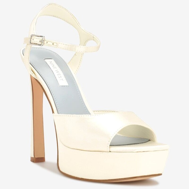 Sandals Legacy7 Ivory 001