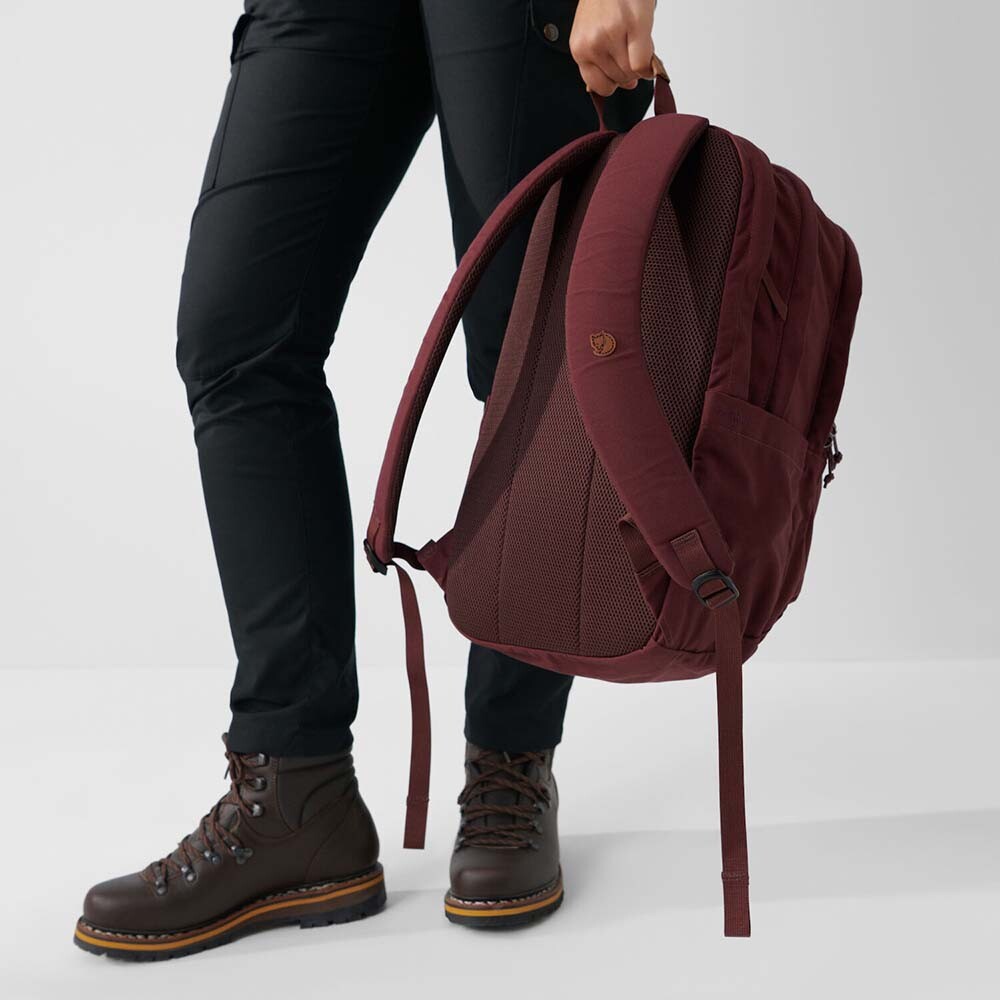 Mochila Fjallraven Raven 28 Unisex Dark Olive