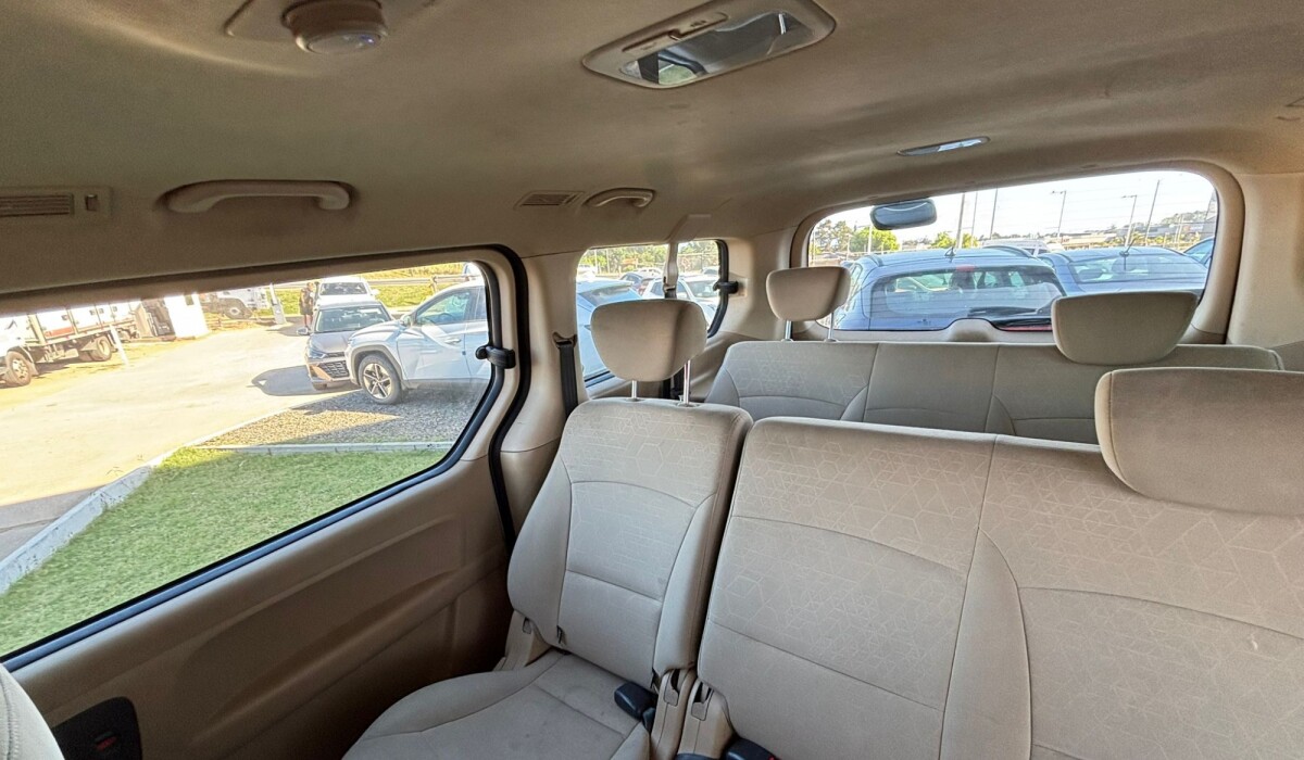 Hyundai H1 Mbus 9 Plz Nafta - 2019 (New) Hyundai H1 Mbus 9 Plz Nafta - 2019 (New)