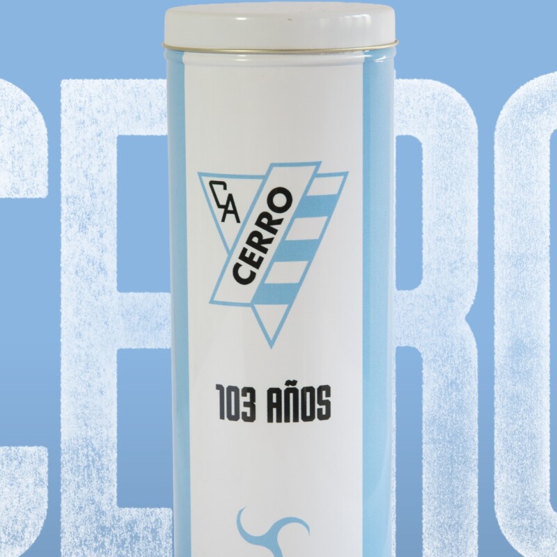 PRE VENTA - KIT Camiseta Cerro Niño VERSION JUGADOR + Lata 103 años de Historia PRE VENTA - KIT Camiseta Cerro Niño VERSION JUGADOR + Lata 103 años de Historia