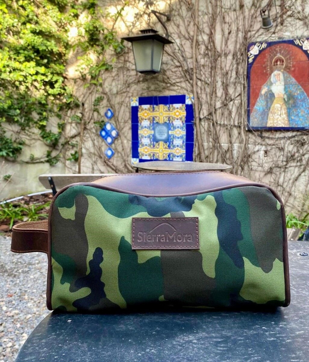 Necessaire Sport - Chocolate / Camuflado 