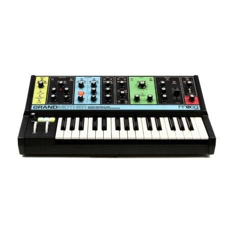 Sintetizador Moog Grandmother 32 Teclas Semi-modular Sintetizador Moog Grandmother 32 Teclas Semi-modular