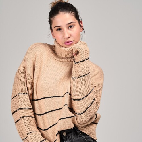 Buzo tejido rompe viento slowly Beige/black