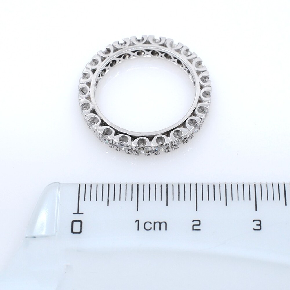 Anillo sin fin en oro 18k blanco y brillantes Anillo sin fin en oro 18k blanco y brillantes