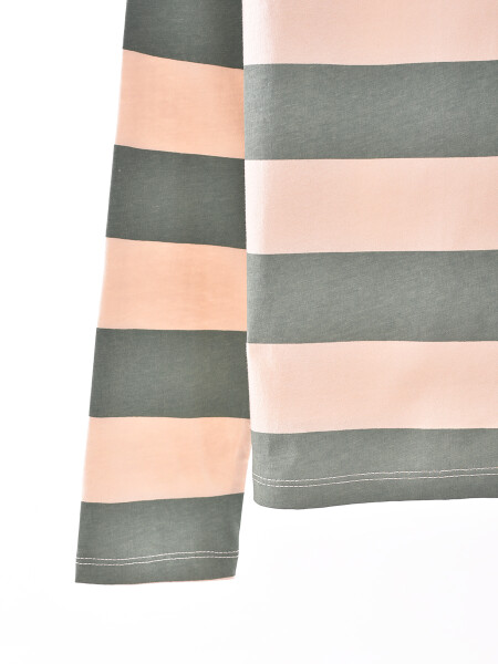 REMERA DARIEL VERDE OSCURO