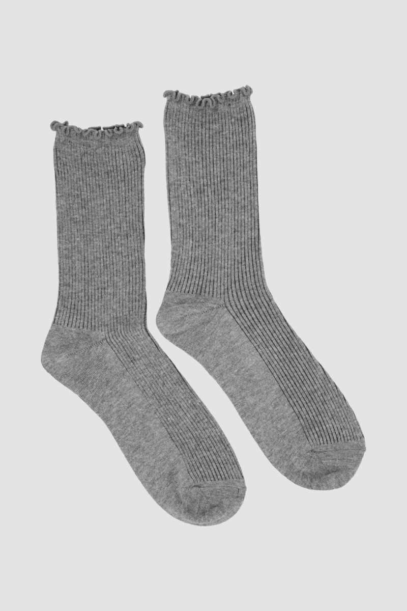 Medias de algodón dama. con terminacion en puño con volado. - Gris melange 
