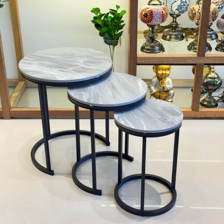 Juego de 3 Mesas Nido Auxiliares Hierro / Madera Juego de 3 Mesas Nido Auxiliares Hierro / Madera