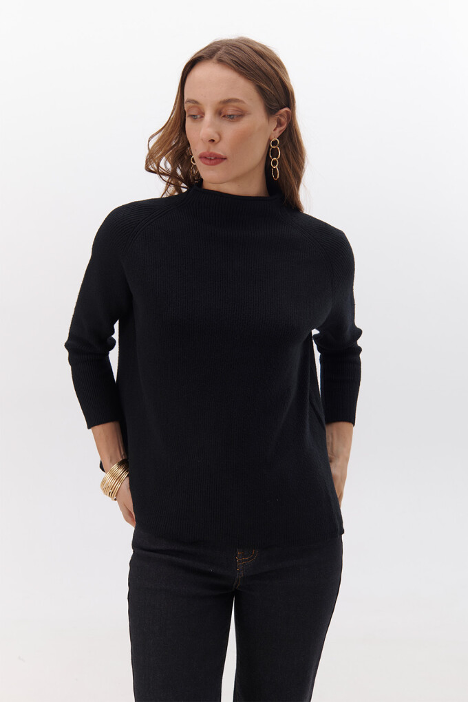 POLERA ALBA NEGRO
