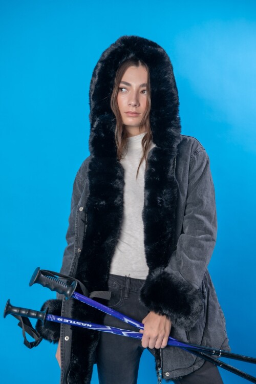 Campera Nooma Negro