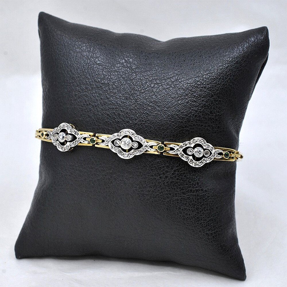 Pulsera Antigua En Oro 18K, Brillantes, Diamantes Y Esmeraldas Pulsera Antigua En Oro 18K, Brillantes, Diamantes Y Esmeraldas